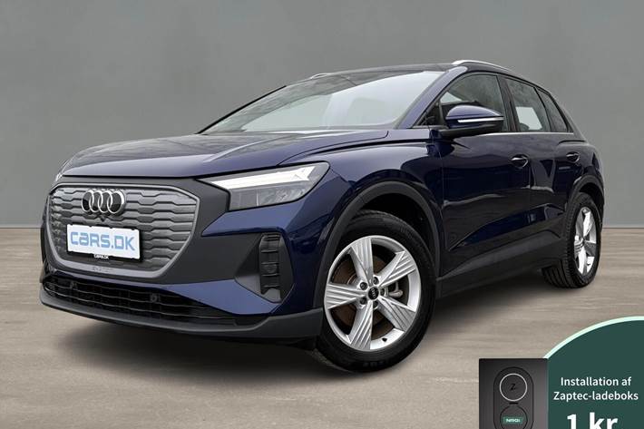 Blå Audi Q4 fra 2023 set udefra