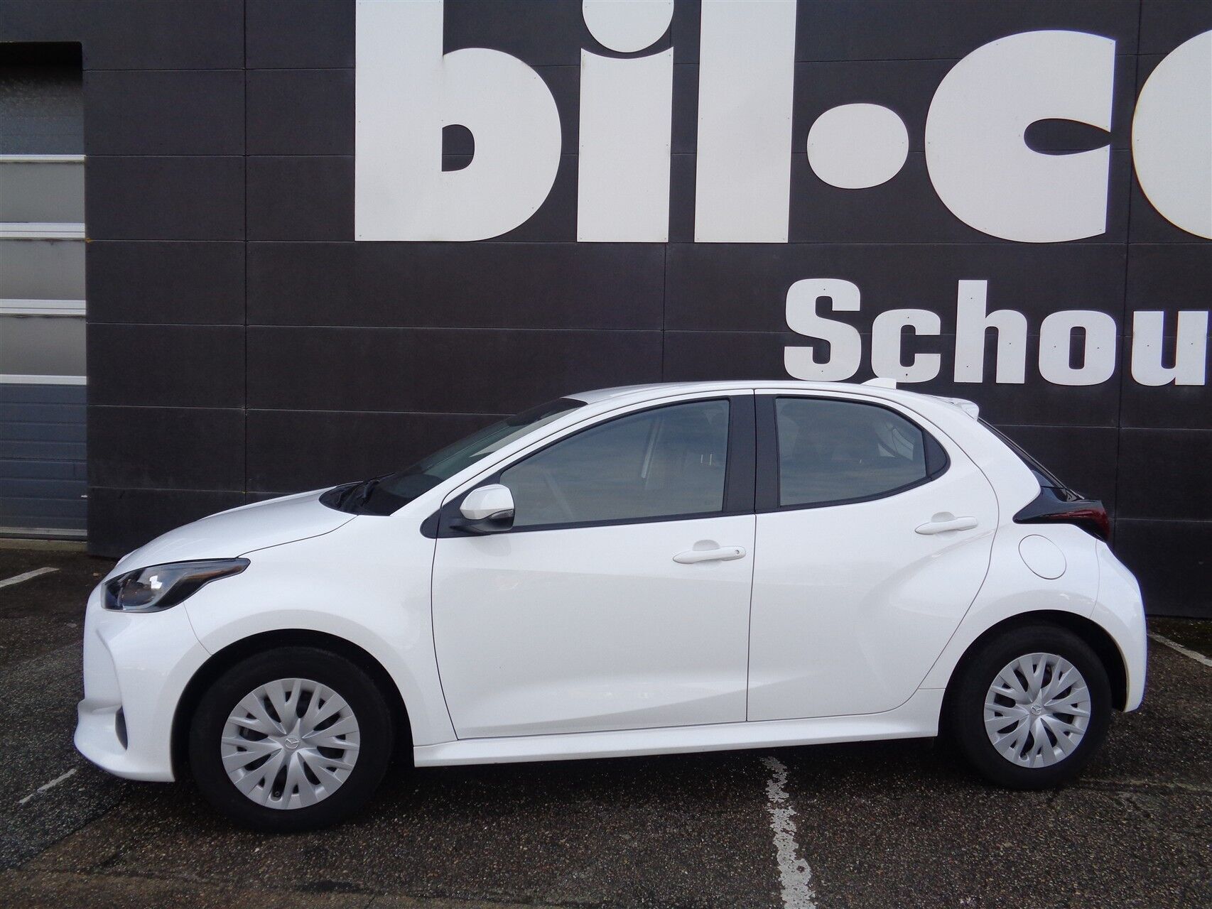 Mazda 2 1,5 VVT-I  Hybrid Pure CVT 116HK 5d Trinl. Gear
