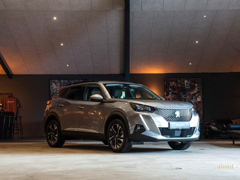 Peugeot e-2008 50 Allure Pack