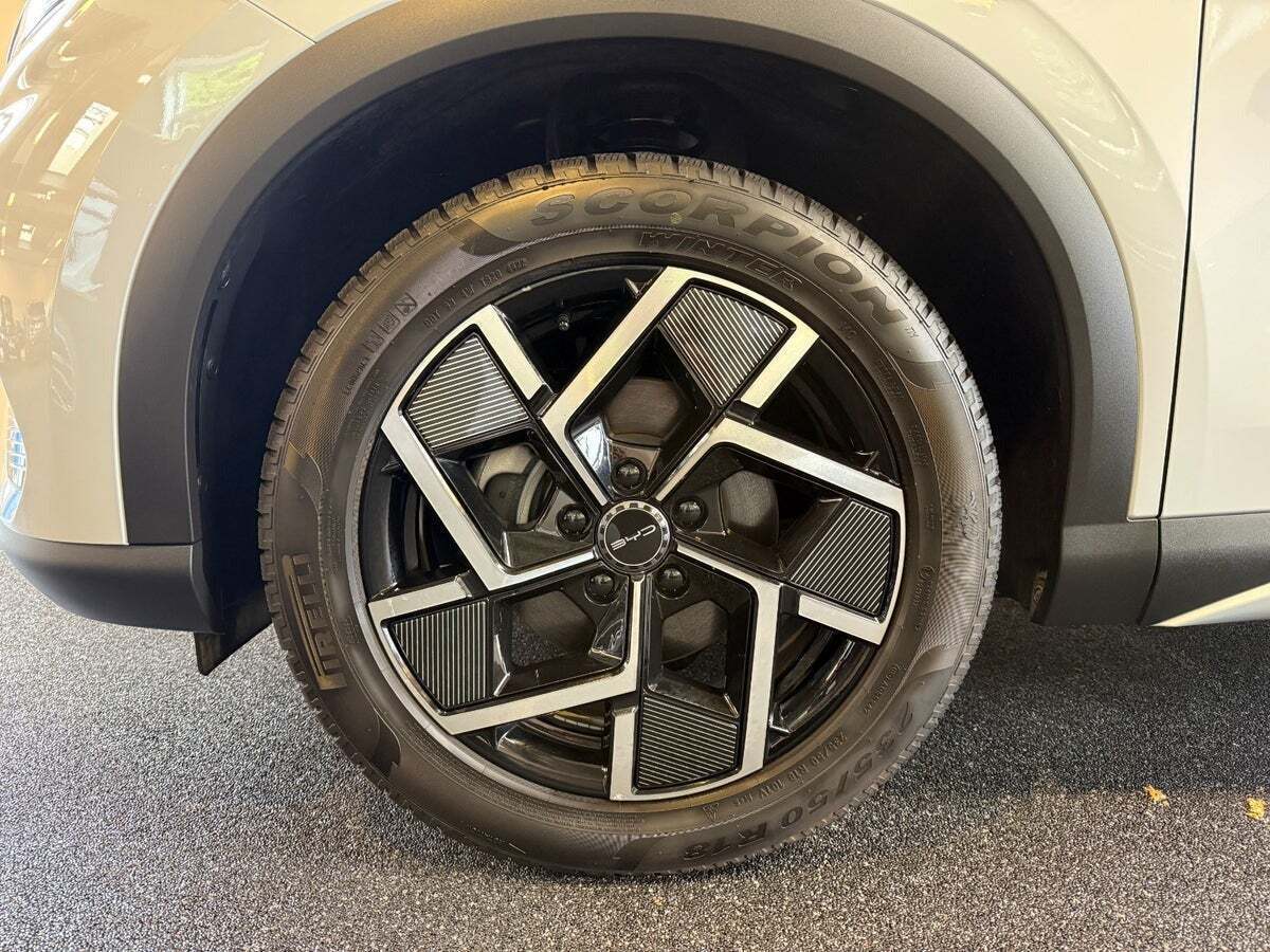 Hvid BYD Atto 3 fra 2023