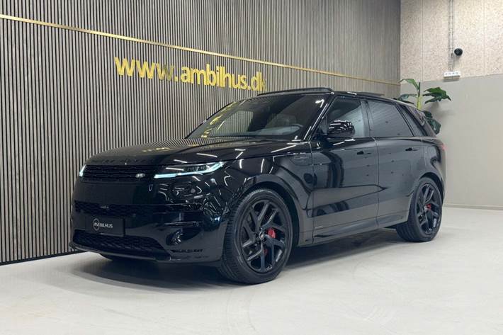 Sort Land Rover Range Rover sport fra 2024 set udefra