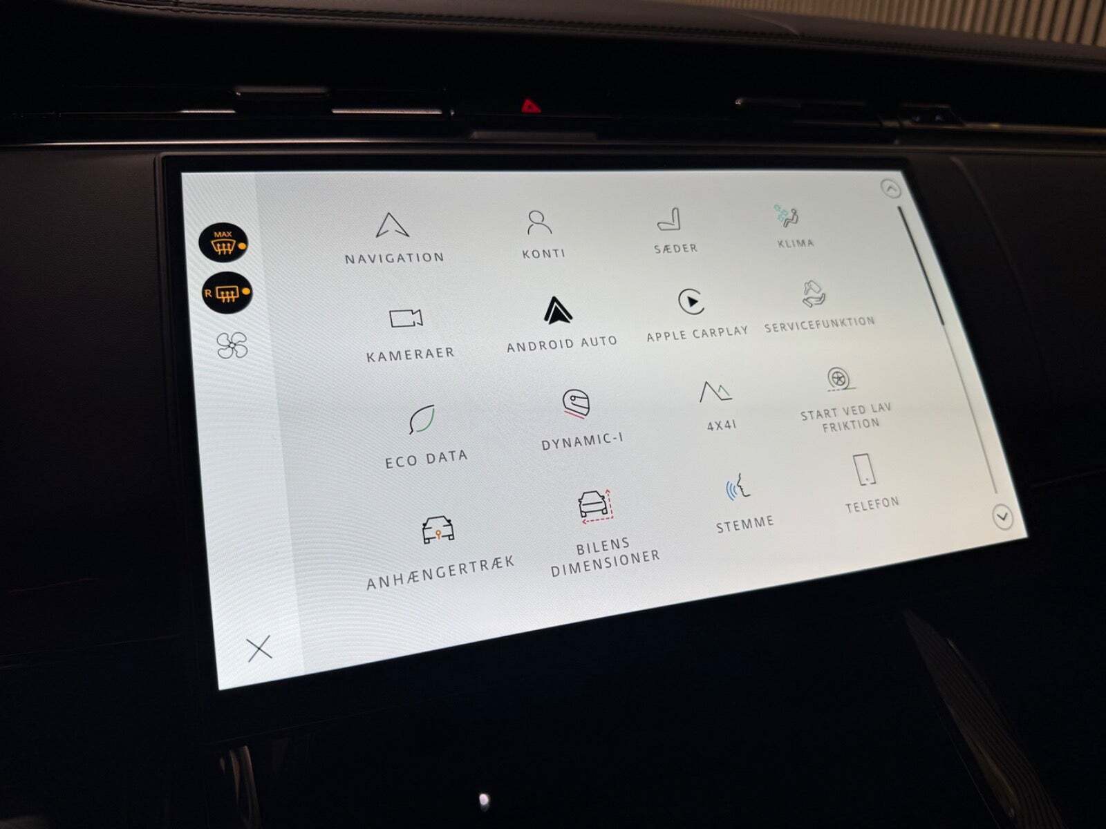 Sort Land Rover Range Rover sport fra 2024