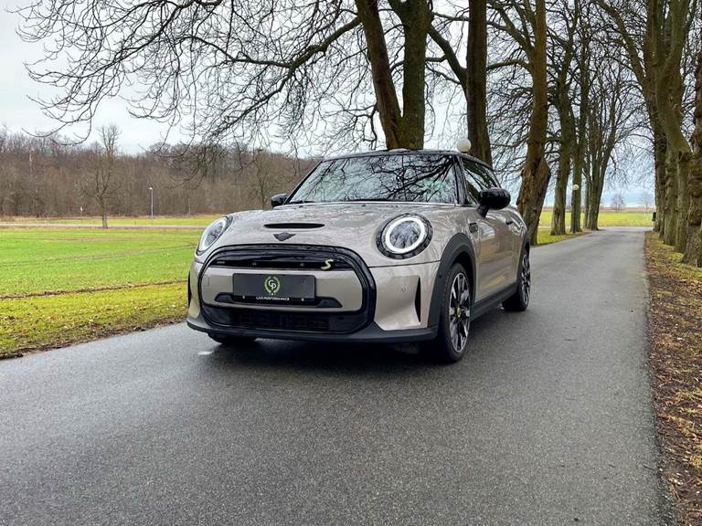 Mini Cooper SE Collection