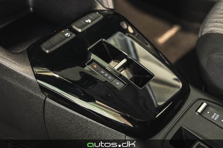 Sølv Opel Corsa-e fra 2023