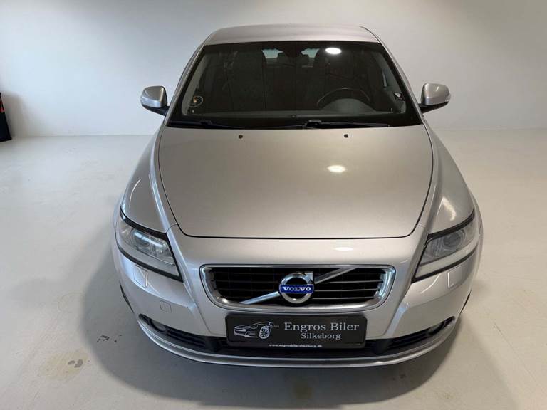 Volvo S40 1,6 D2 115