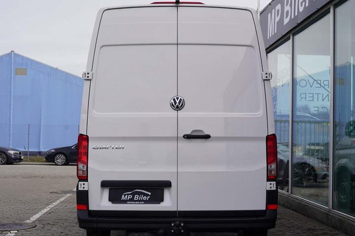 Hvid VW Crafter 35 fra 2022