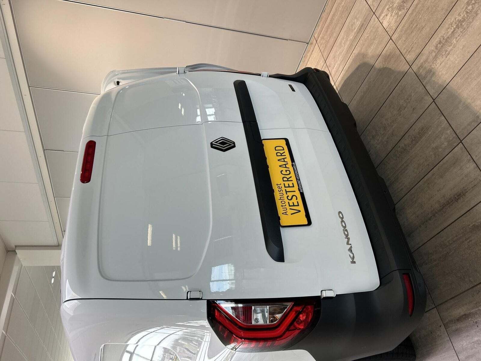 Hvid Renault Kangoo fra 2025