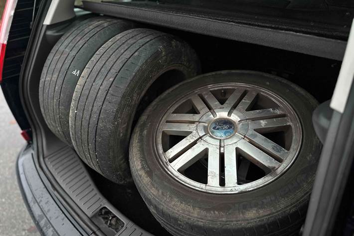 Sort Ford C-MAX fra 2007