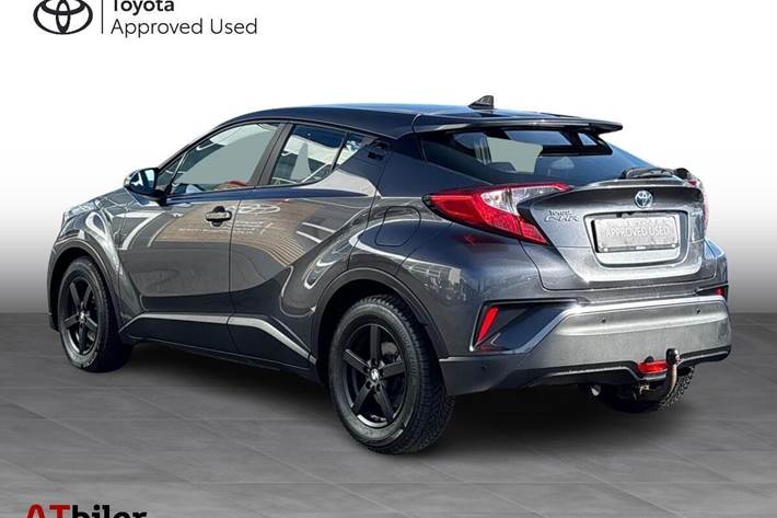 Sort Toyota C-HR fra 2018
