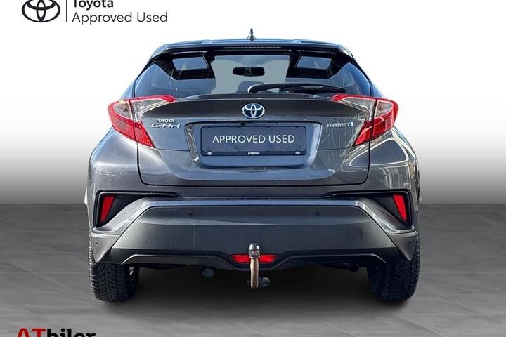 Sort Toyota C-HR fra 2018