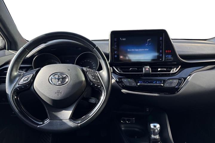 Sort Toyota C-HR fra 2018