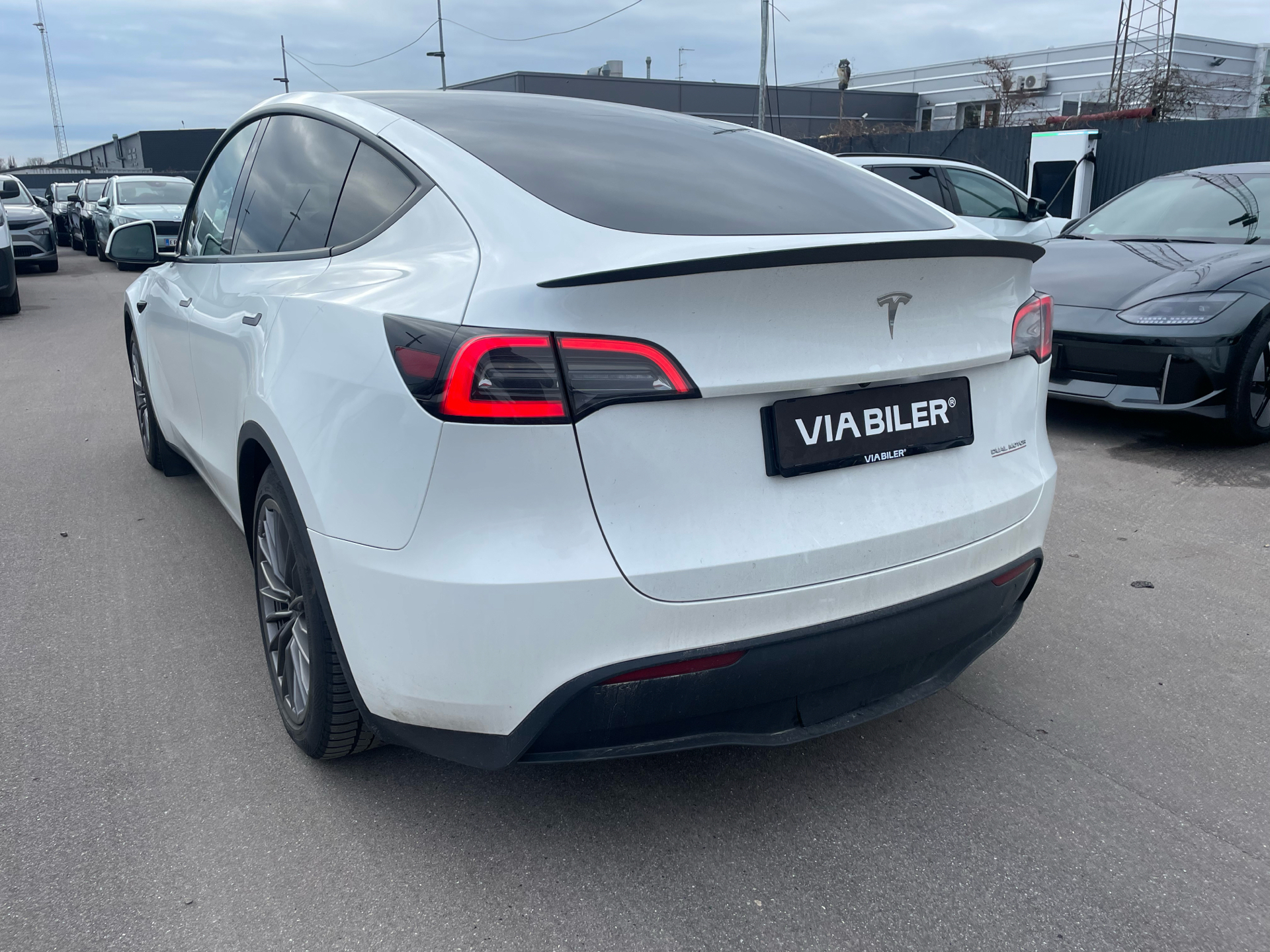Tesla Model Y EL Performance AWD 534HK 5d Aut.
