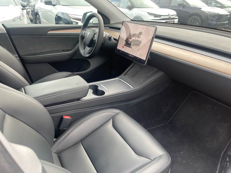 Tesla Model Y EL Performance AWD 534HK 5d Aut.