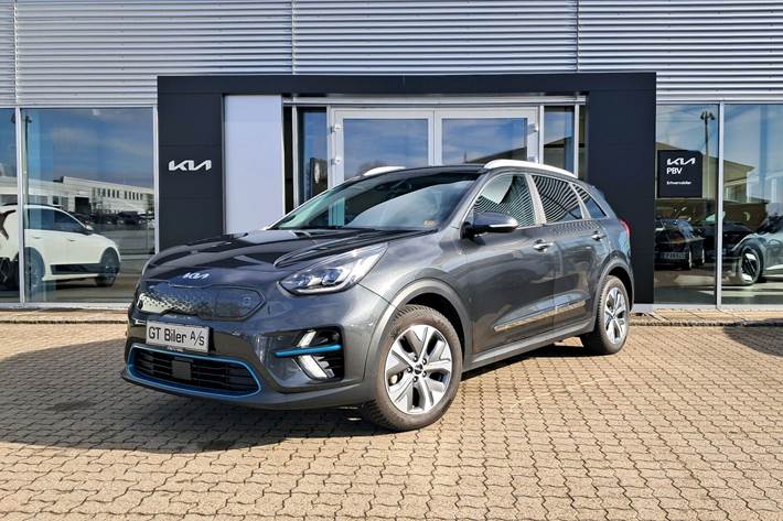 Grå Kia e-Niro fra 2022 set udefra
