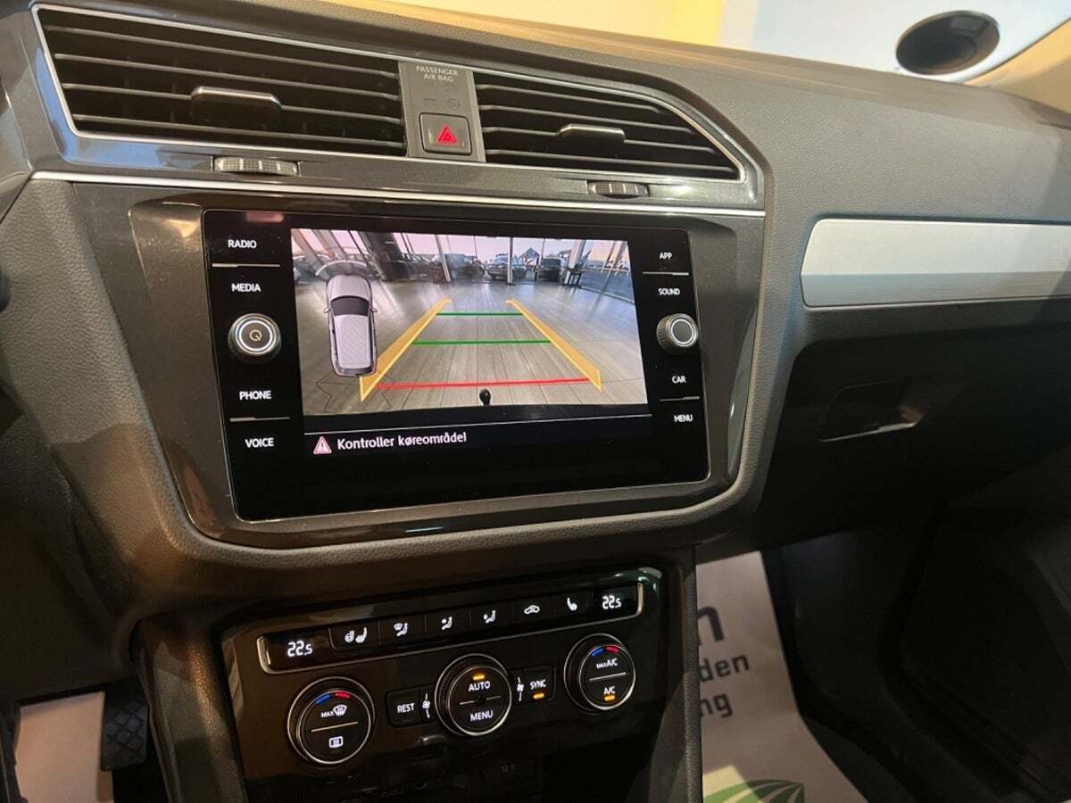 Sort VW Tiguan fra 2020
