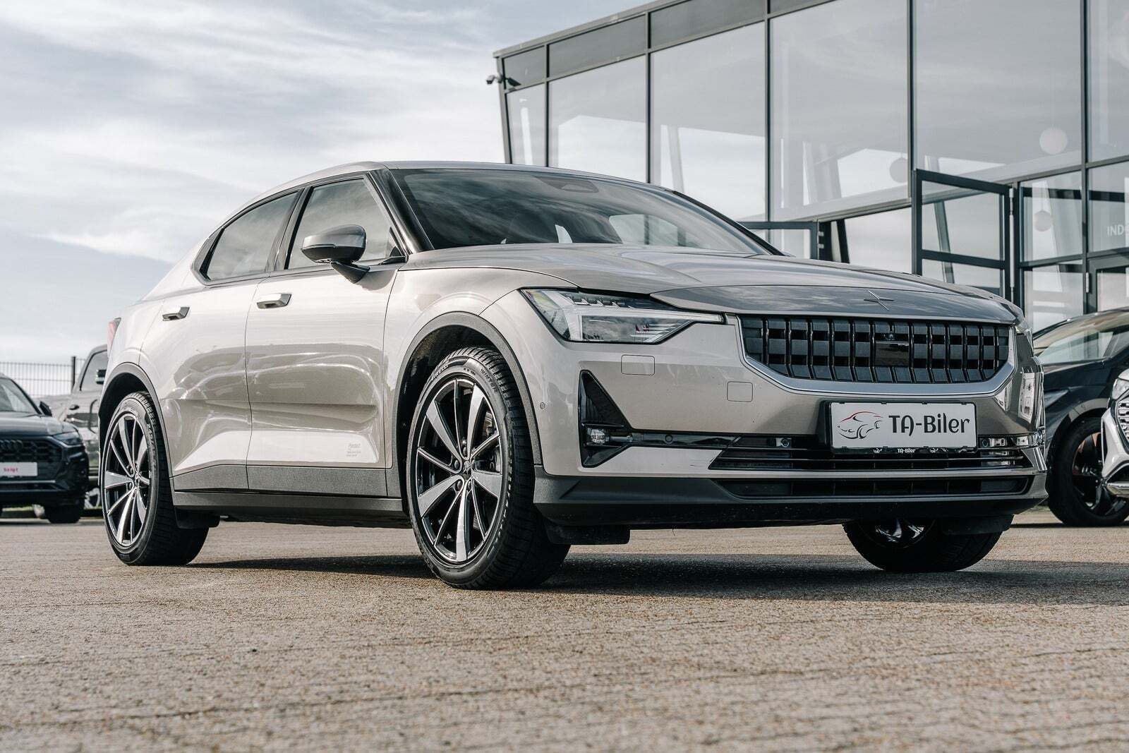 Polestar 2 Long Range AWD