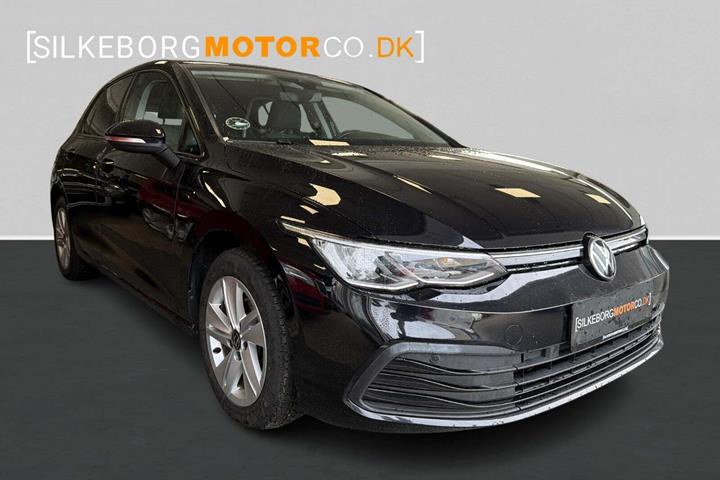 Sort VW Golf VIII fra 2022 set udefra