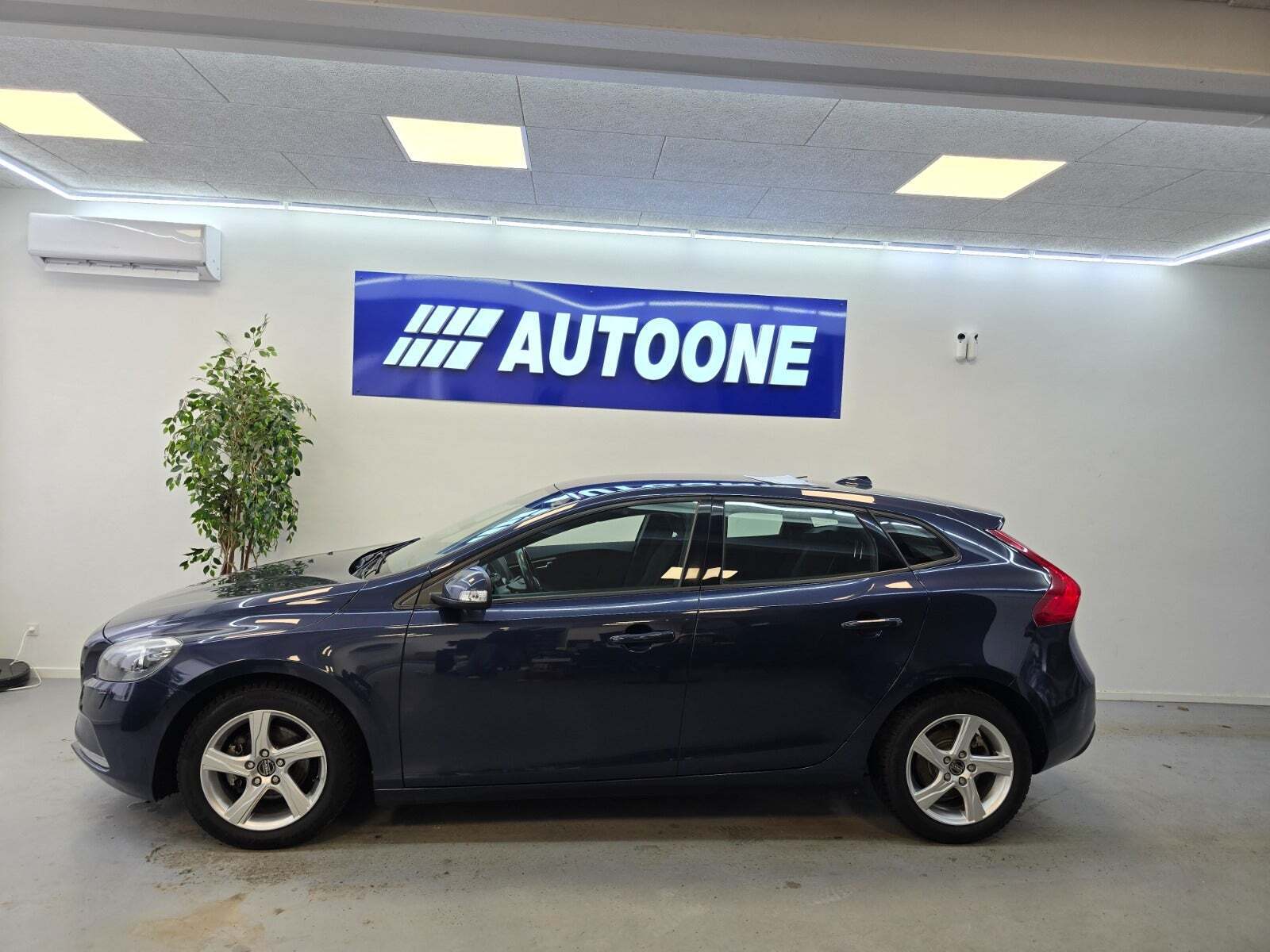 Volvo V40 1,6 D2 115 Kinetic