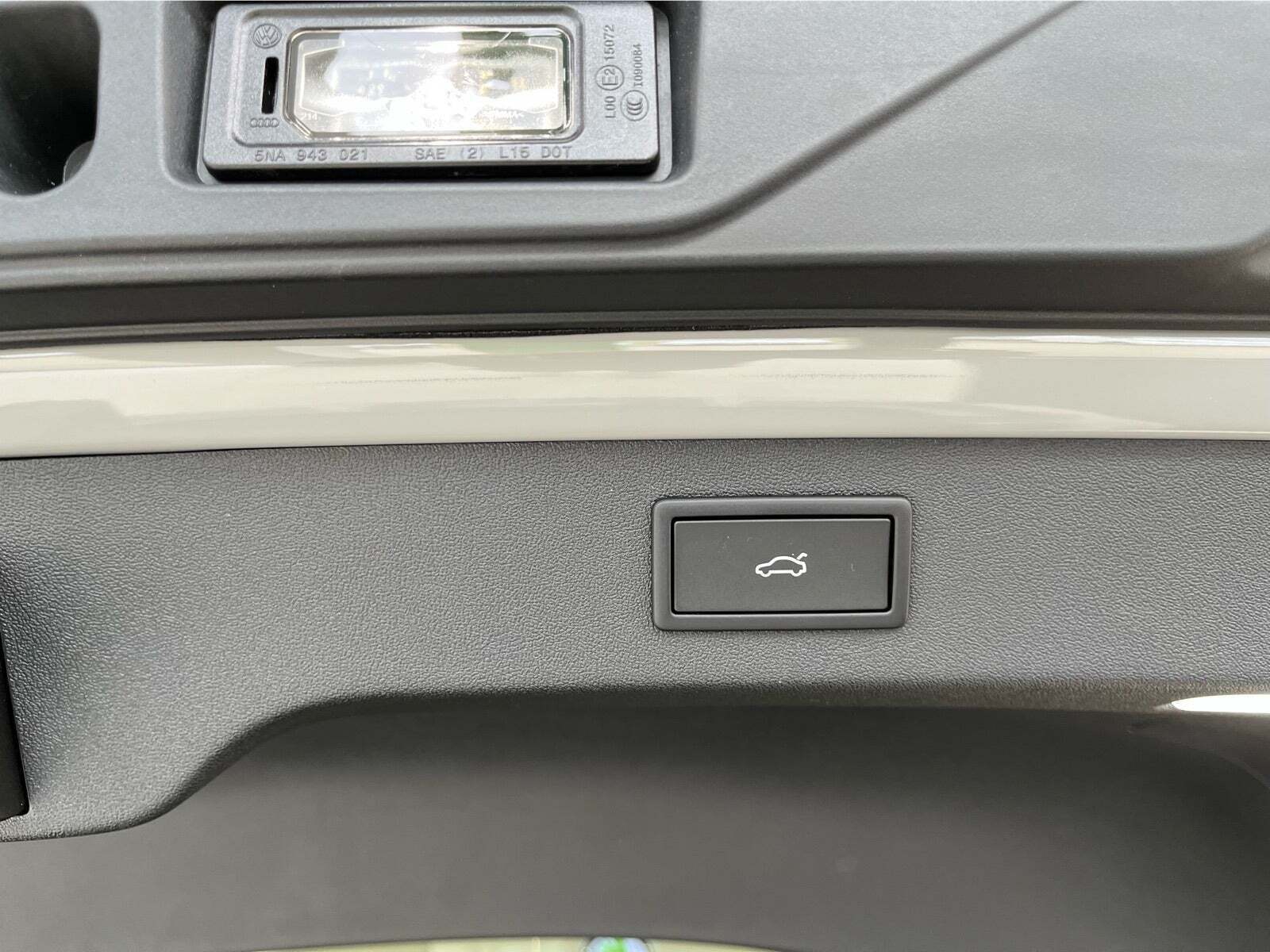 Grå Skoda Enyaq fra 2026