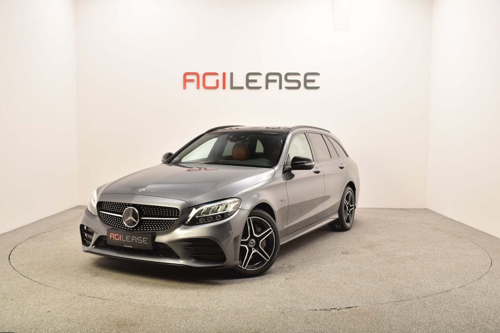 Mercedes C300 de 2,0 AMG Line stc. aut.