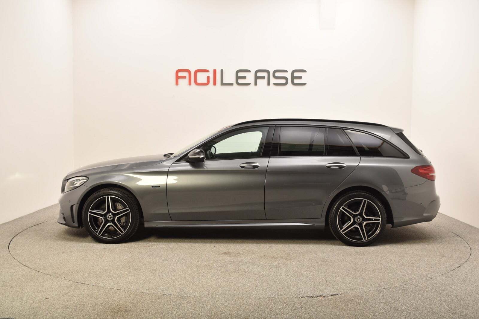 Mercedes C300 de 2,0 AMG Line stc. aut.