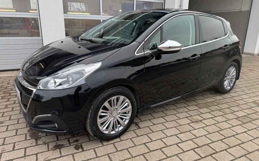 Peugeot 208 1,2 PureTech 82 Allure Sky