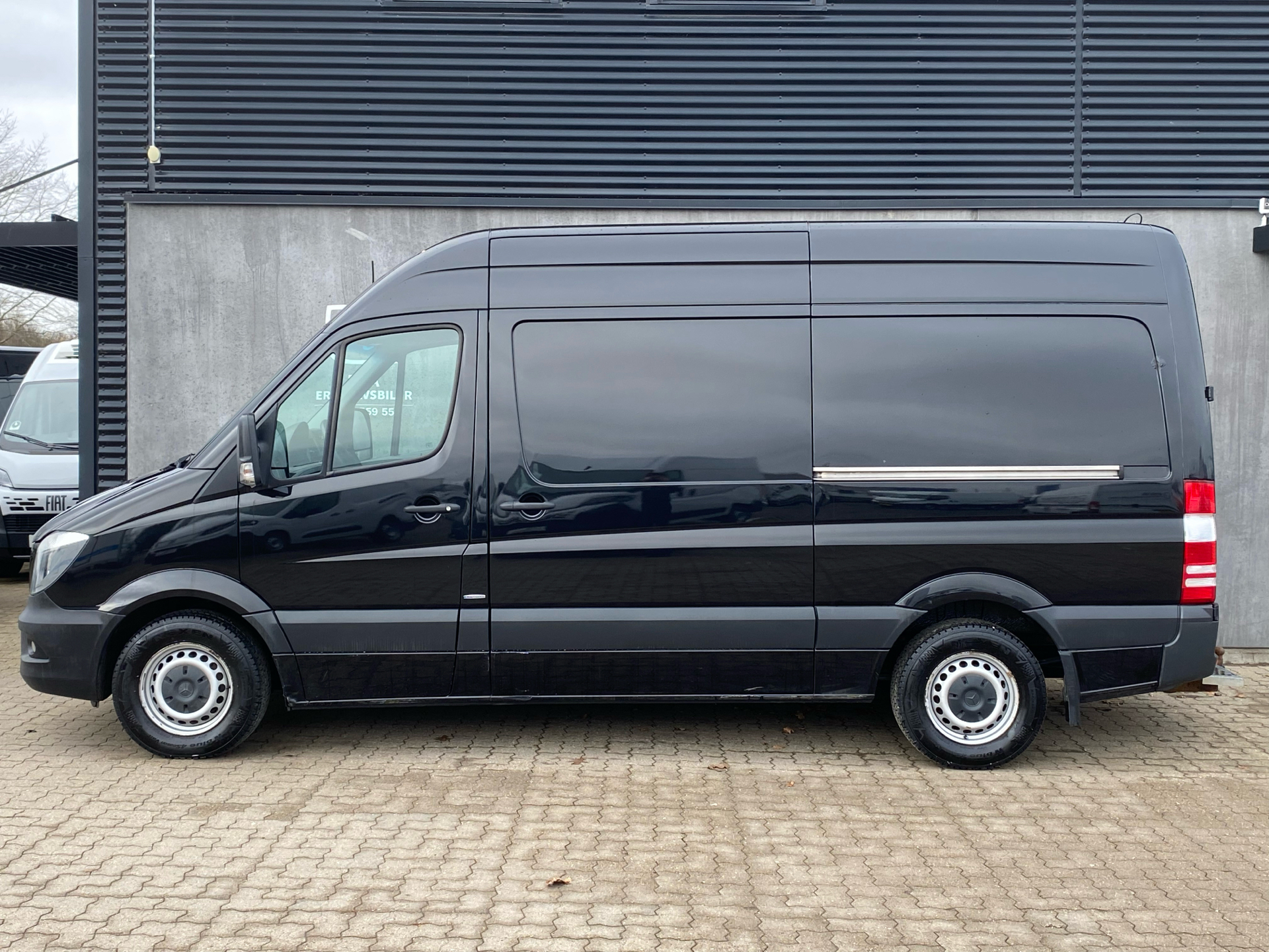 Mercedes Sprinter 2,1 316 CDI R2 163HK Van Aut.