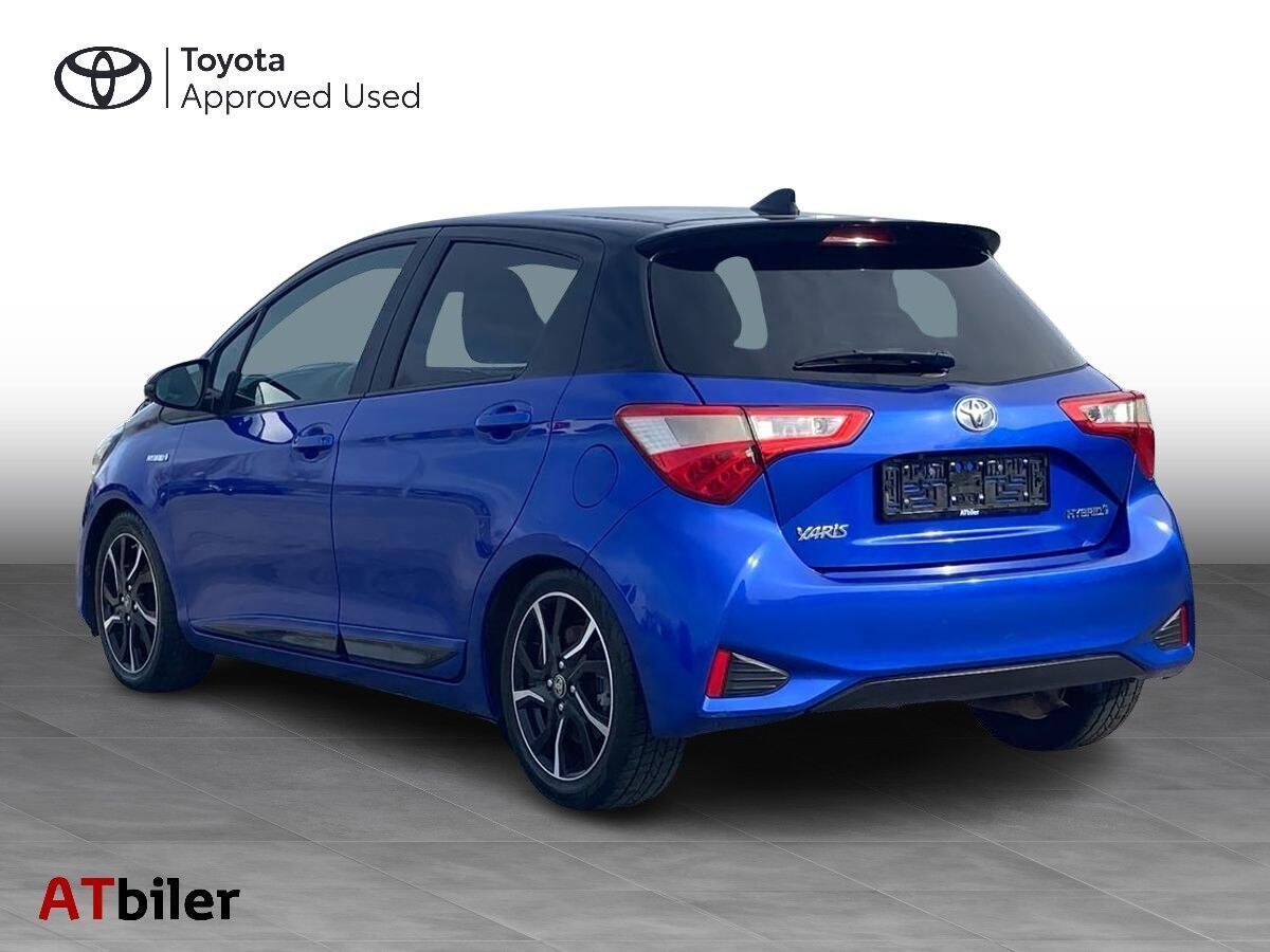 Toyota Yaris 1,5 Hybrid Flavour BLÅ E-CVT 100HK 5d Trinl. Gear