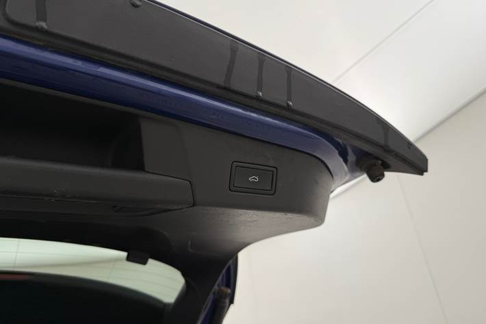 Blå VW ID.4 fra 2021