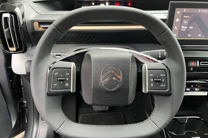 Grå Citroën e-C3 Aircross fra 2025