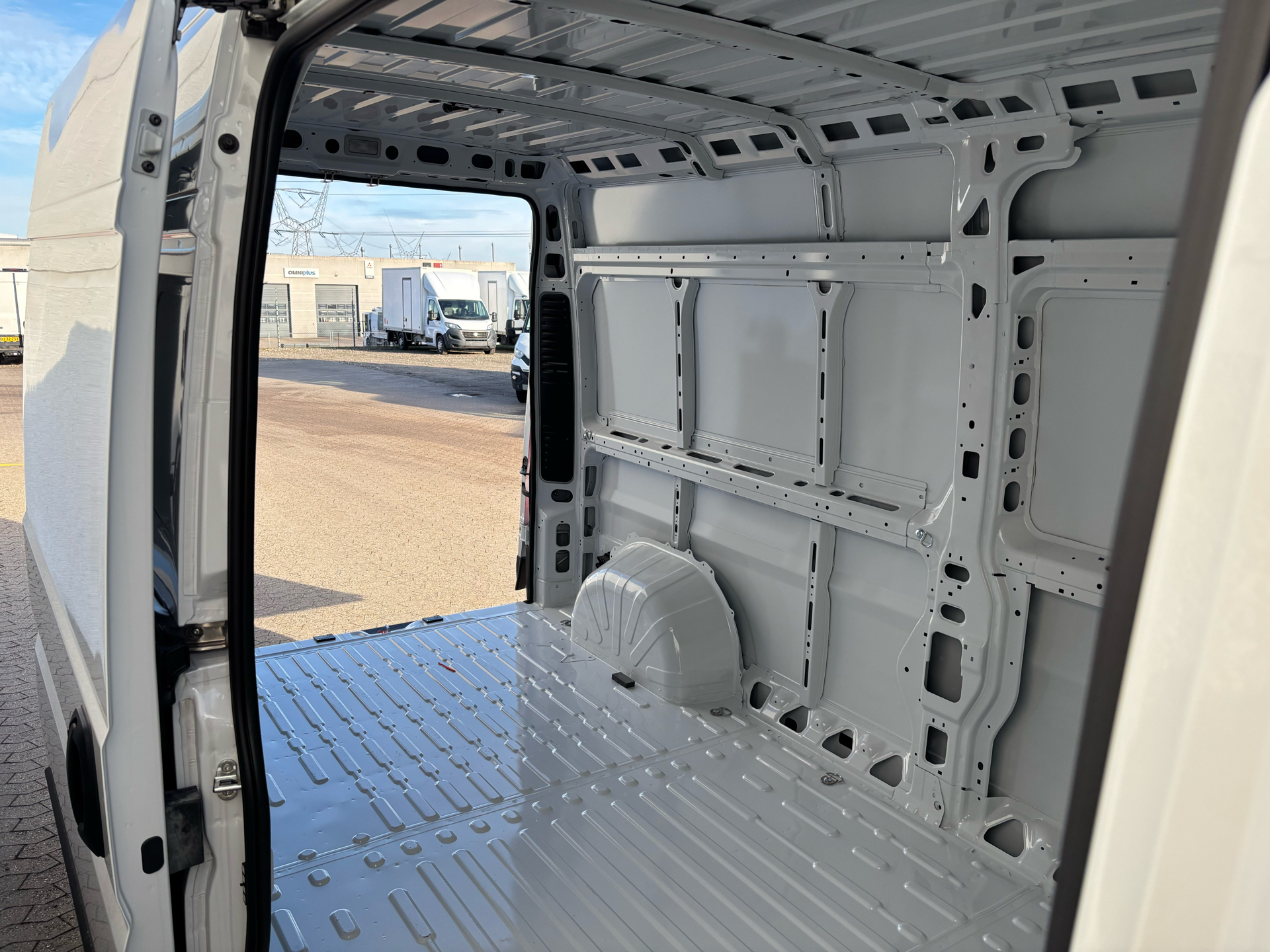 Hvid Fiat Ducato fra 2026