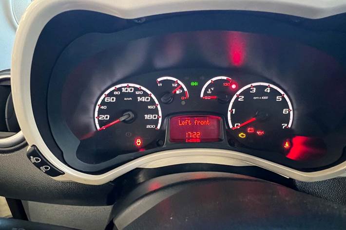 Hvid Ford Ka fra 2014