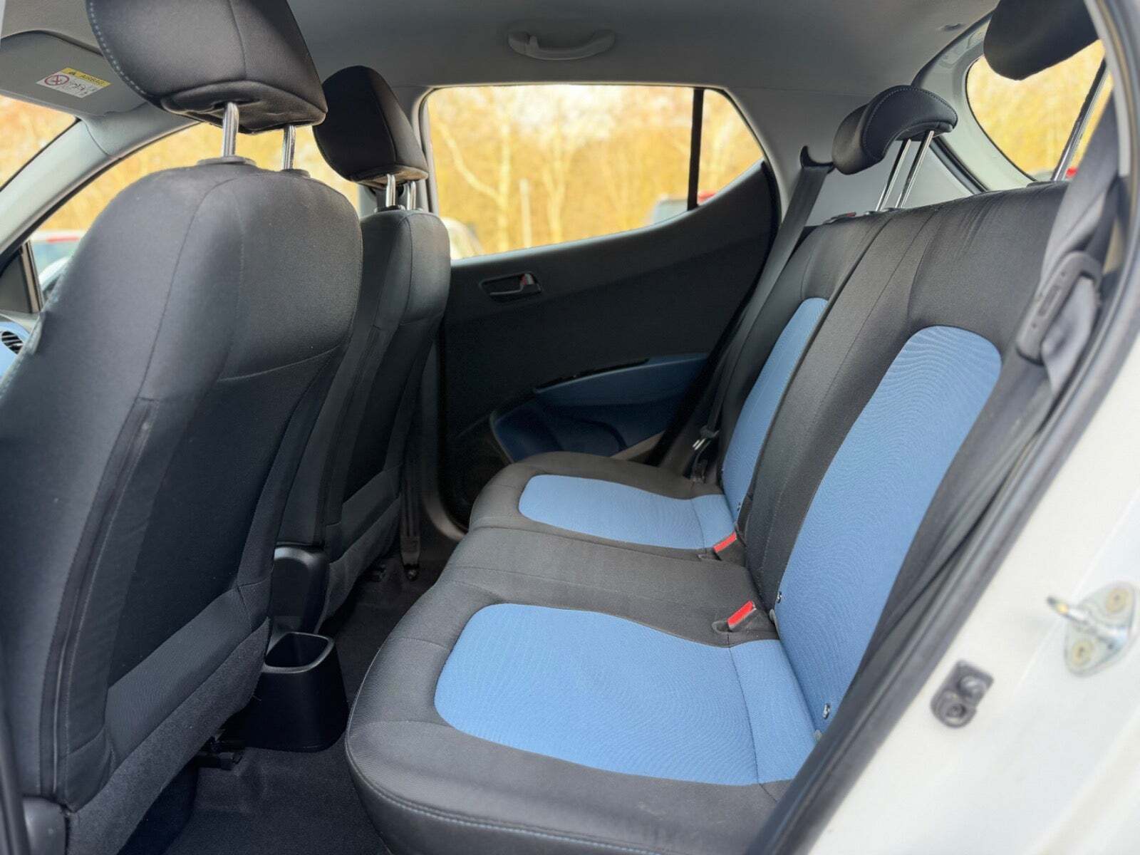 Grøn Hyundai i10 fra 2016