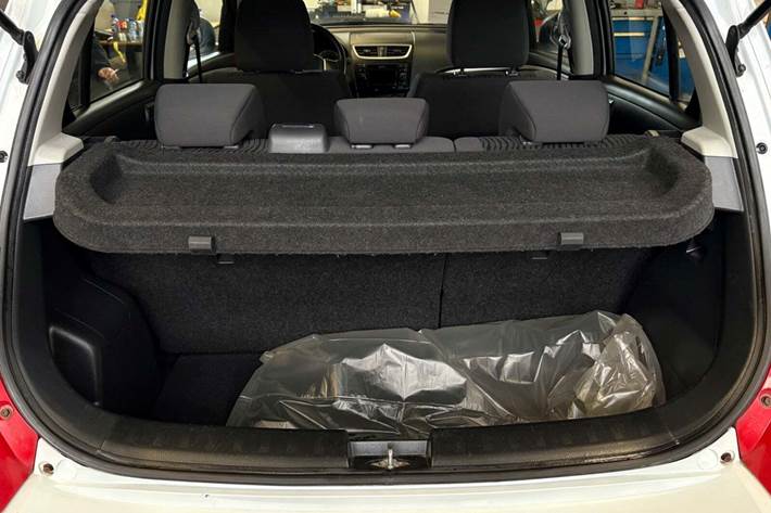 Grøn Suzuki Swift fra 2012