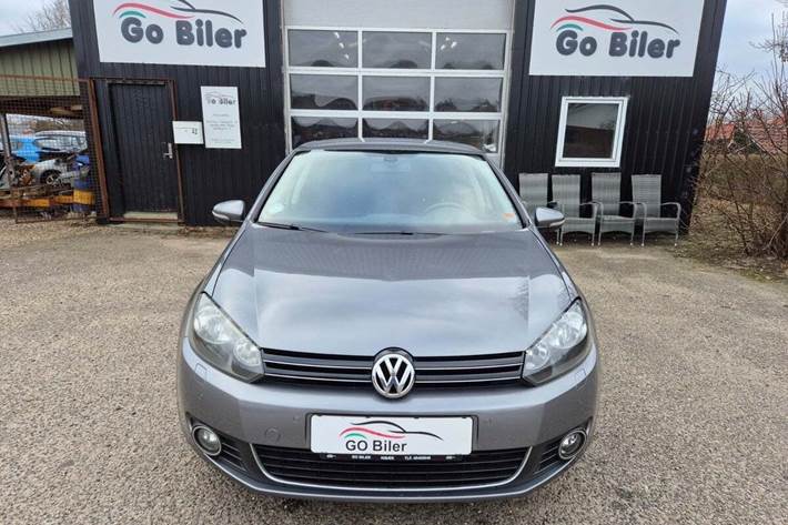 Grøn VW Golf VI fra 2010