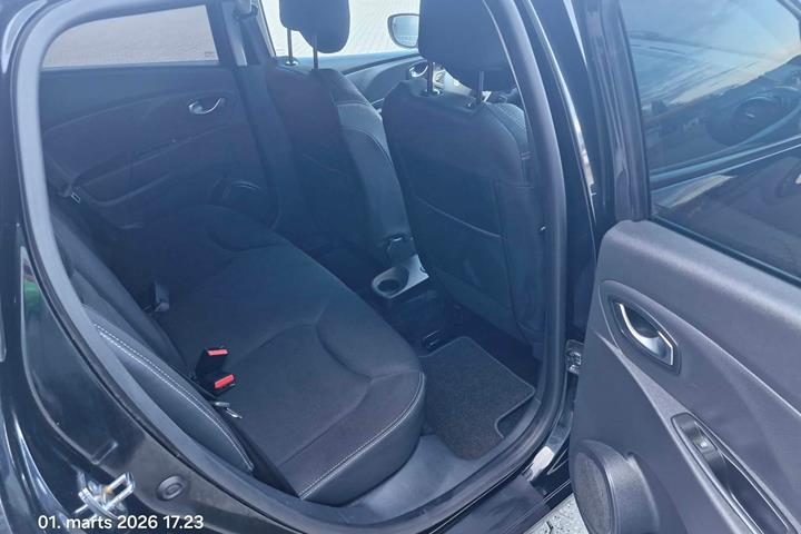 Sort Renault Ny Clio fra 2020