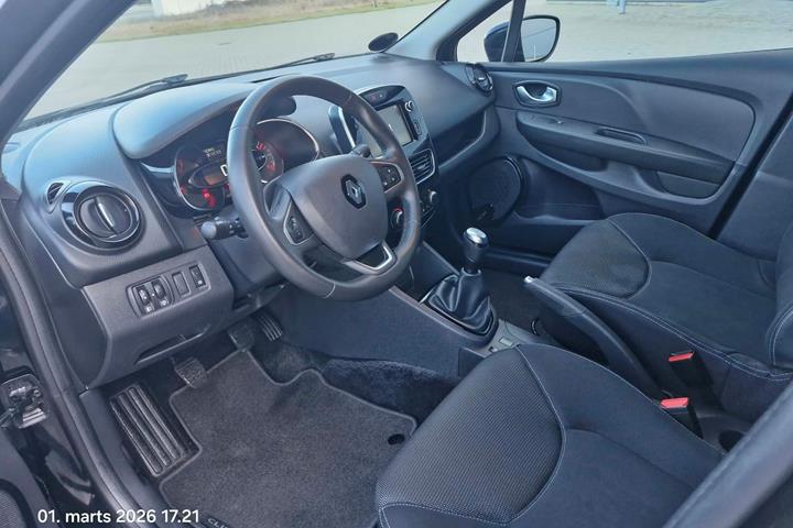 Sort Renault Ny Clio fra 2020