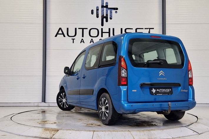 Blå Citroën Berlingo fra 2012
