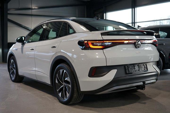 Hvid VW ID.5 fra 2023