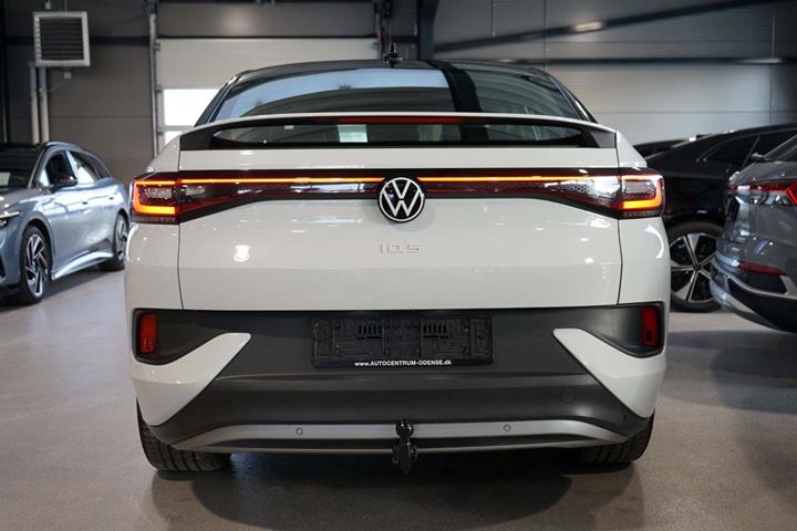 Hvid VW ID.5 fra 2023