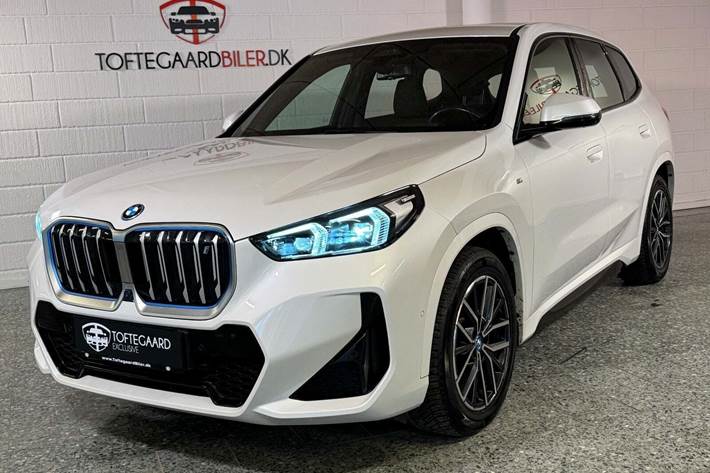 undefined BMW iX1 fra 2023 set udefra