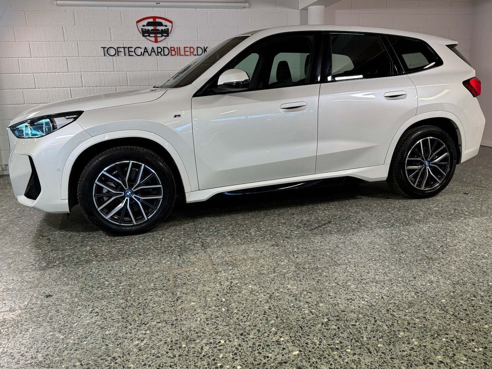 BMW iX1 xDrive30 M-Sport