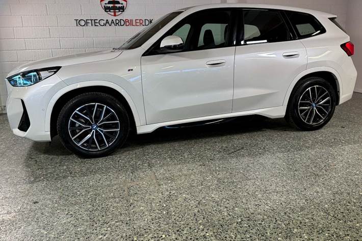 undefined BMW iX1 fra 2023