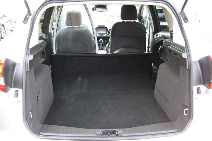 Sølv Ford C-MAX fra 2018