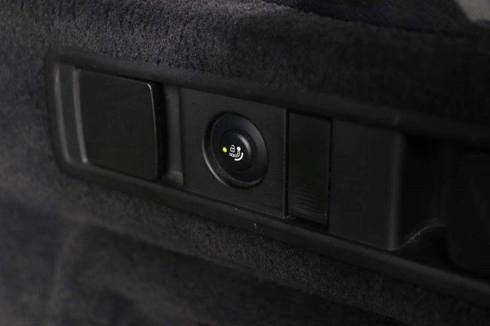 Grå BMW X5 fra 2021