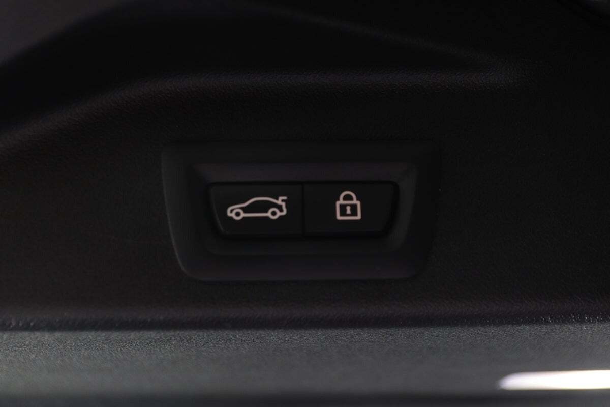 Sort BMW X5 fra 2023