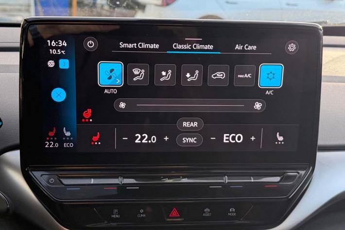 Blå VW ID.4 fra 2021