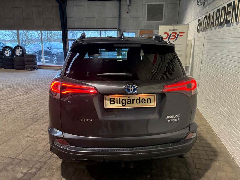 Toyota RAV4 2,5 Hybrid H3+ MDS 4x4
