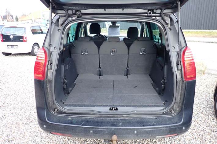 Sort Peugeot 5008 fra 2017