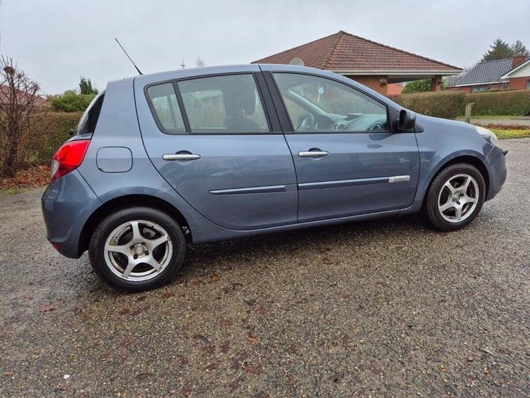Renault Clio III 1,5 dCi 75 Avantage